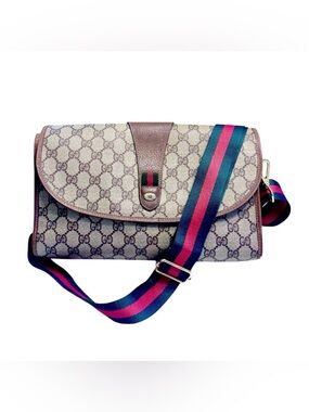 Gucci Sherry Line Clutch Bag with removable added Strap